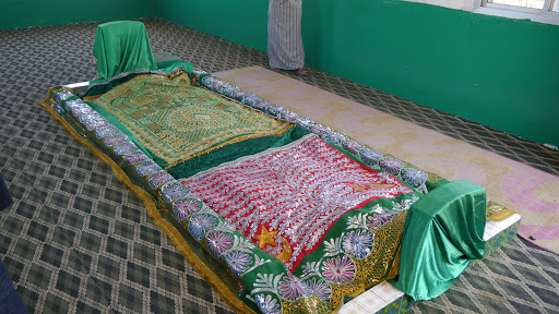 Discover the hidden gems of Oman's rich history, culture, and natural beauty with our curated selection of tours and activities